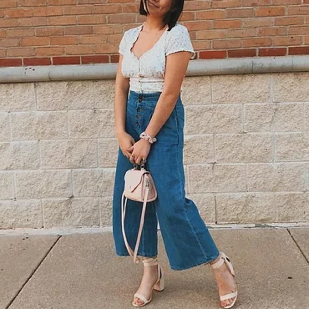 COPY - HOLLISTER ultra high rise culotte pants Size M